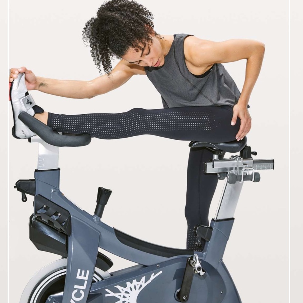 Lululemon SoulCycle Ride & Reflect Tight Leggings - Picture 2 of 8